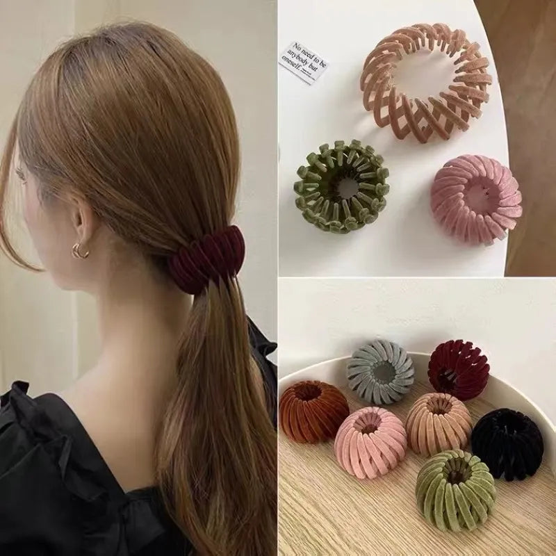 Velvet Bird's Nest Hairpin