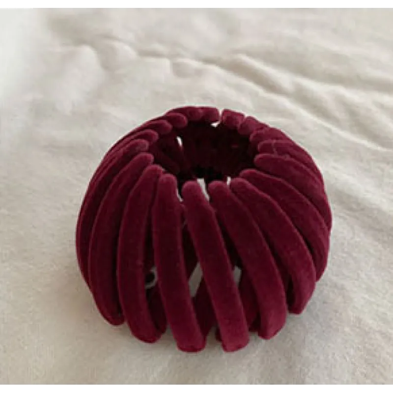 Velvet Bird's Nest Hairpin