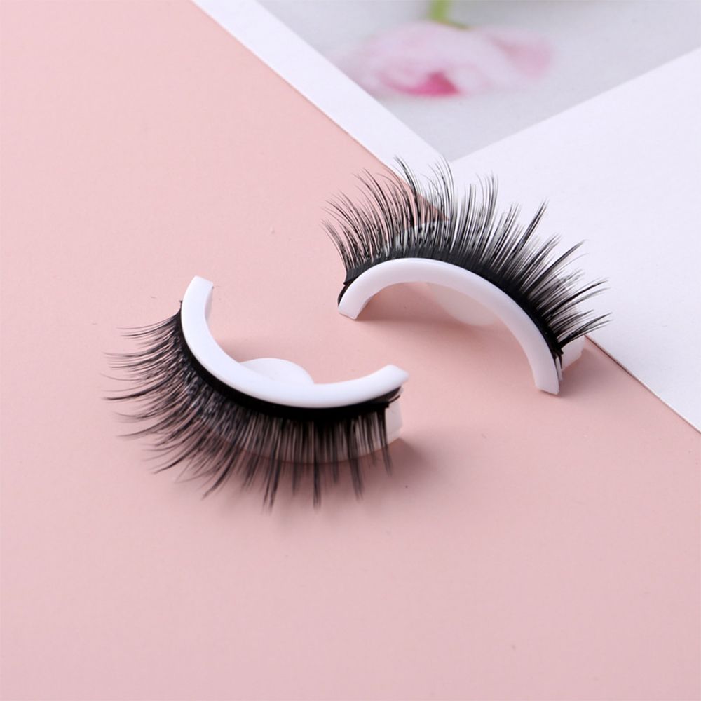 SohoBloo's Reusable Adhesive Eyelashes