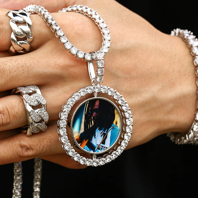 Rotatable Double-Sided Photo Frame Pendant